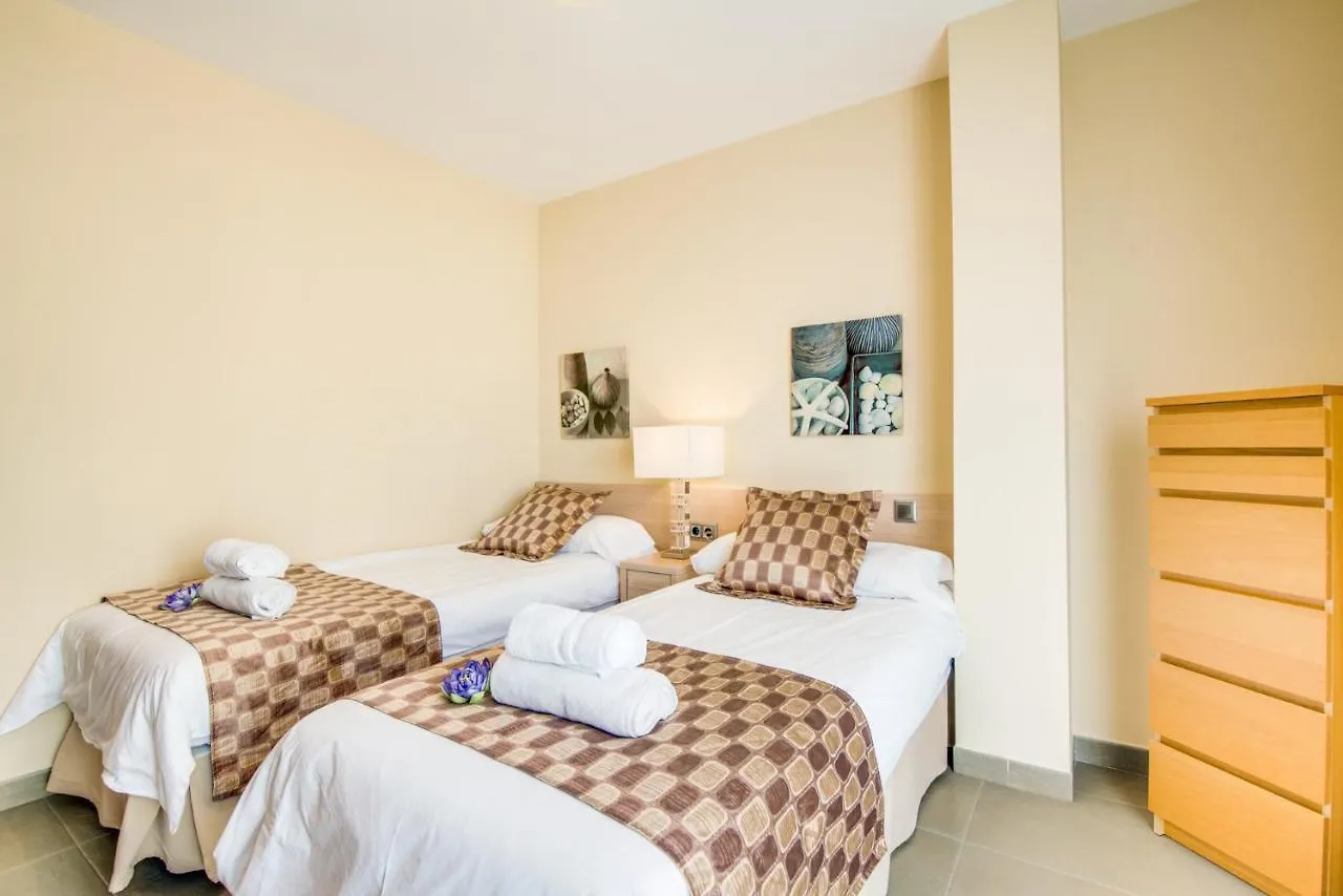 Ideal Property Mallorca - Portobello Port de Alcudia  0*, Port de Alcudia (Mallorca) Spain
